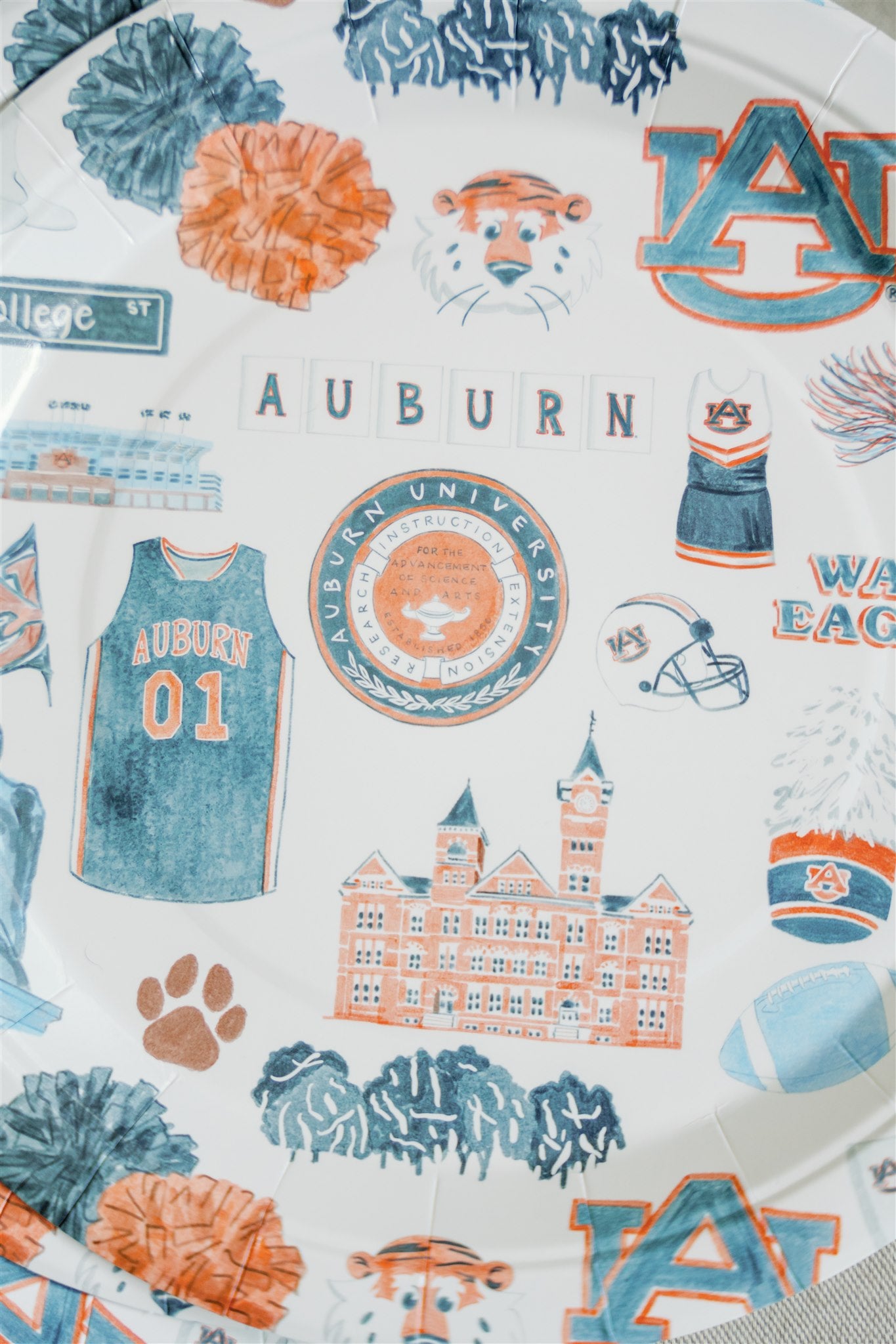 Paper Plates with watercolor Auburn University landmarks & icons.